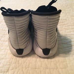 hype basketball shoes